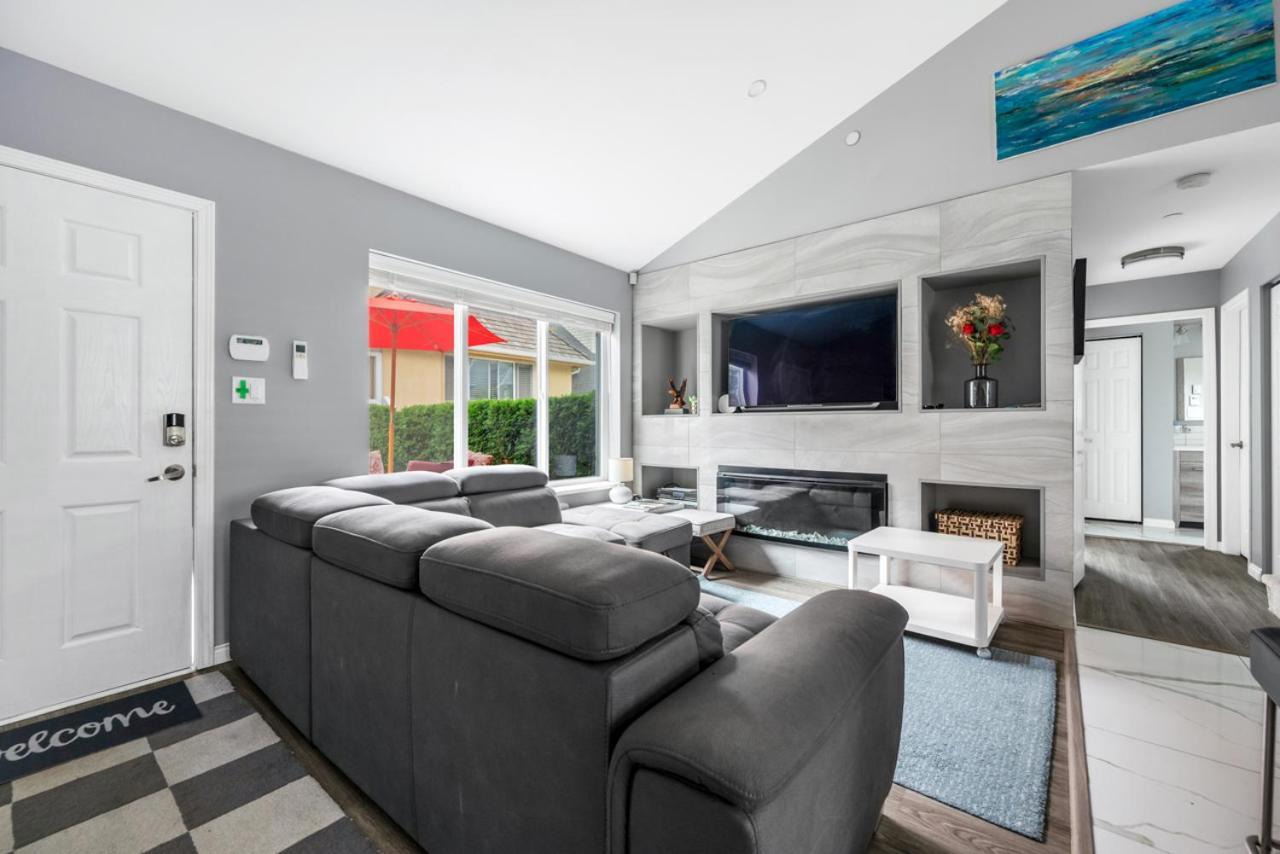 Stylish Dual Bedroom Suite In Van West Vancouver Exteriör bild